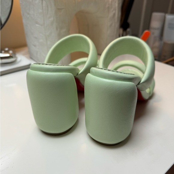 Christian Louboutin Heels Size 38 - Picture 2 of 4